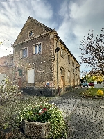 A: Rückansicht Funktionsgebäude