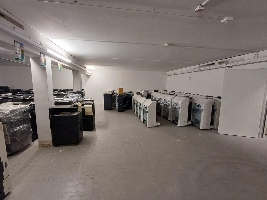 Halle Innen 5.jpg