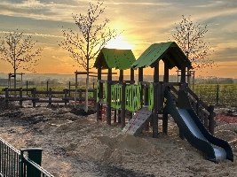 Spielplatz oben.jpg
