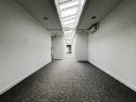 Flur hinten 4. OG.jpg