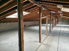 45919 - Dachboden im Hauptgebäude