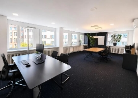 Besprechungszimmer2.JPG