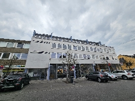 Außenansicht Gebäude vorne