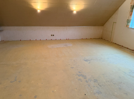 15 - Zweites Wohnzimmer OG ausgehend von Hauptwohnung EG.png