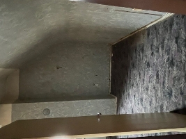 Zimmer Dachschräge.jpg