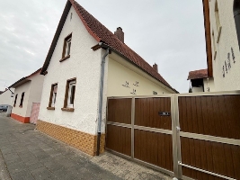 HAus Ansicht seitlich.jpg