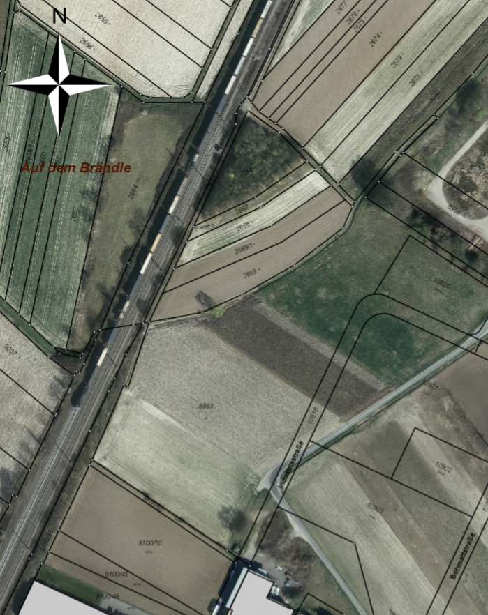 Industriegebietsfläche an den Bahngleisen