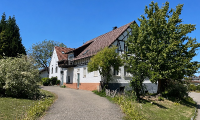 Wohngebäude "Eberdinger Weg 9" - Flurstück 3638 in Ditzingen-Heimerdingen